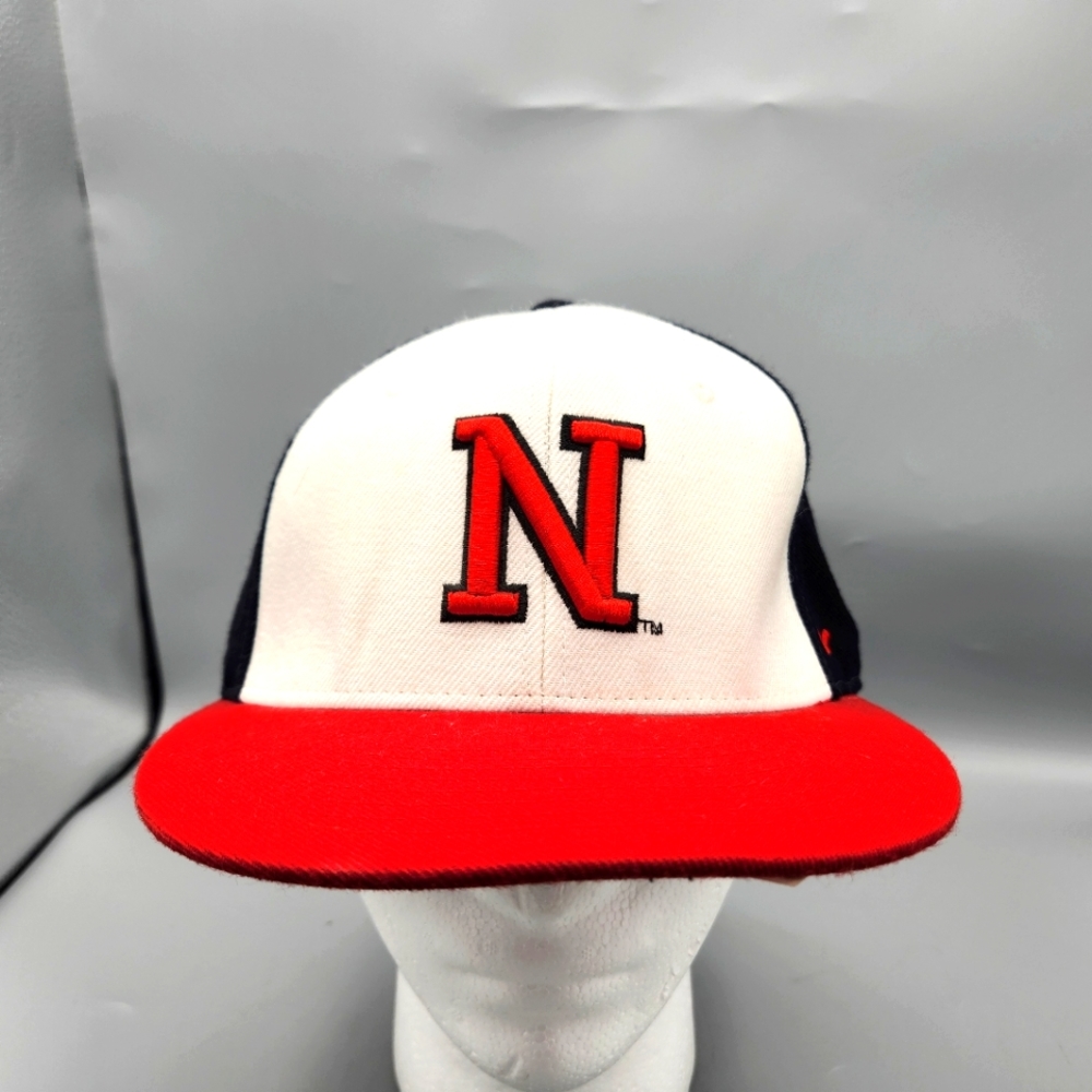 Zephyr Nebraska Cornhuskers, Fitted Hat Size 7  7/8.  Z Brand